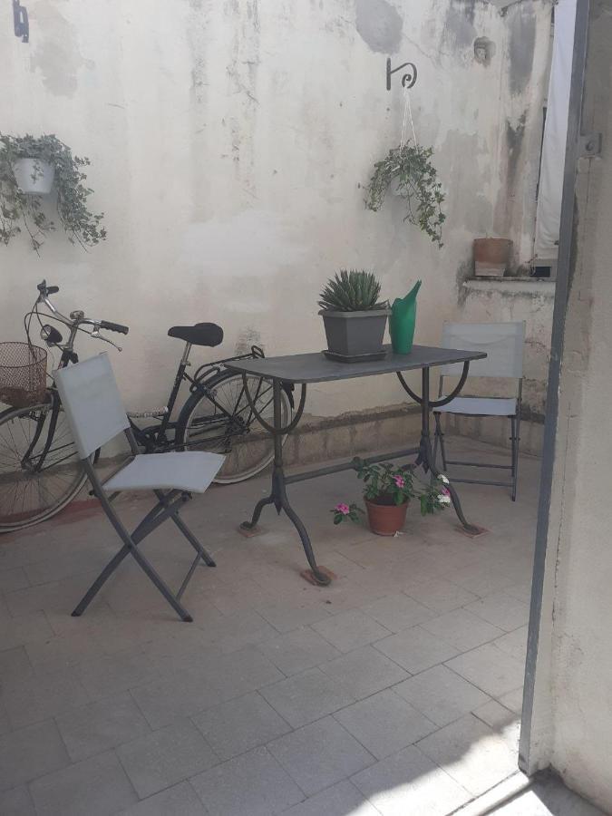 Domus 31 Hotel Palermo Buitenkant foto